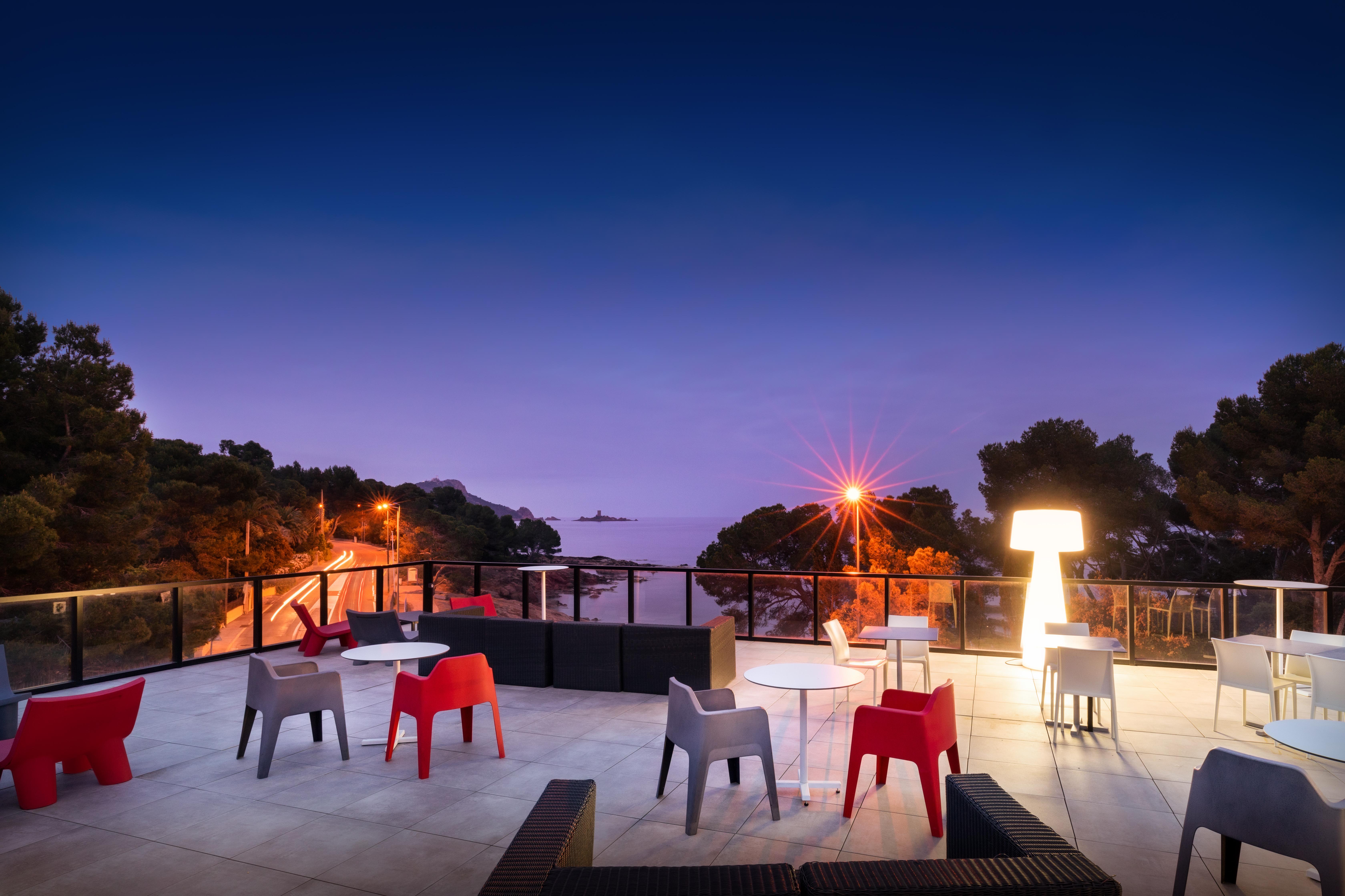 SOWELL RESIDENCES Chênes Verts Saint-Raphael (Var) Exterior foto